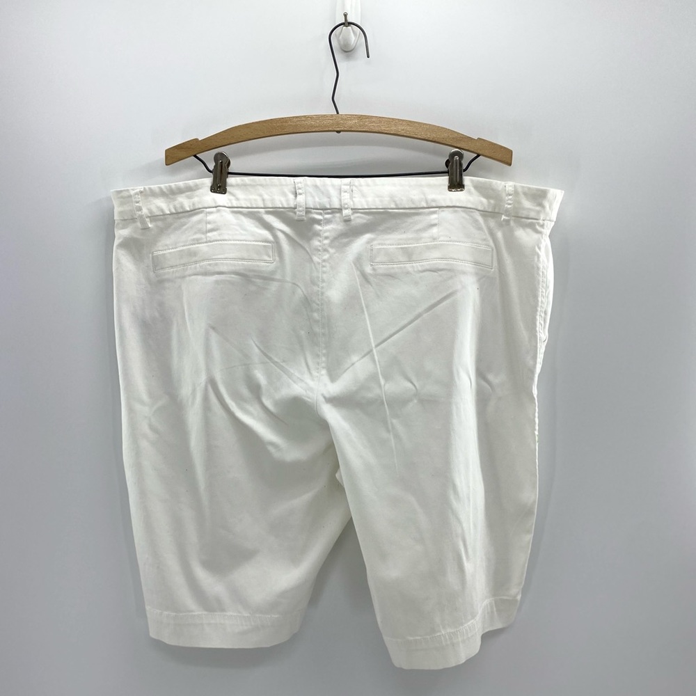 Pure Energy ‘White’ Shorts Woman’s Plus Size 20W - Picture 2 of 2